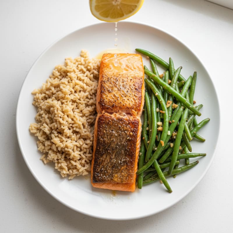 Seared Salmon Fillet with Garlic Green Beans and Brown Rice