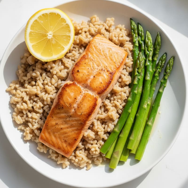 Seared Salmon with Steamed Asparagus and Brown Rice