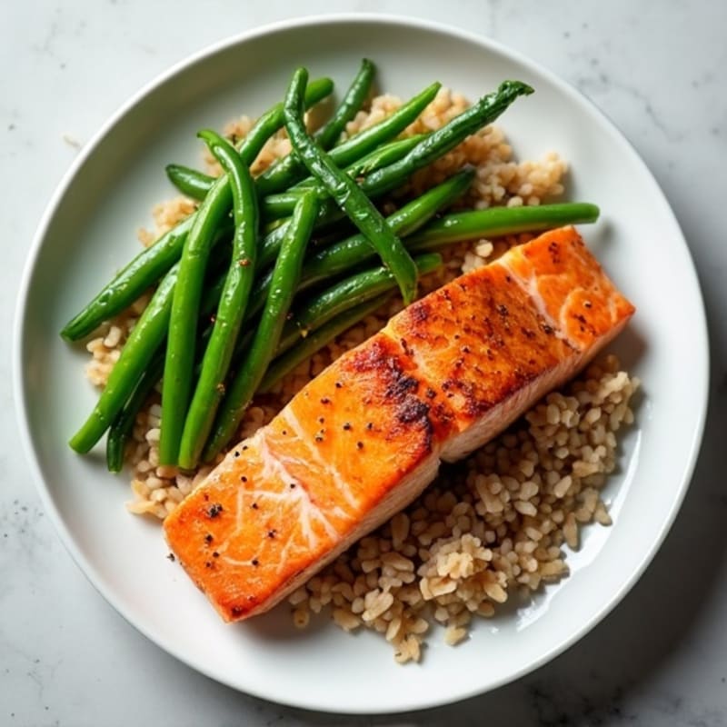 Seared Salmon Fillet with Steamed Green Beans and Brown Rice