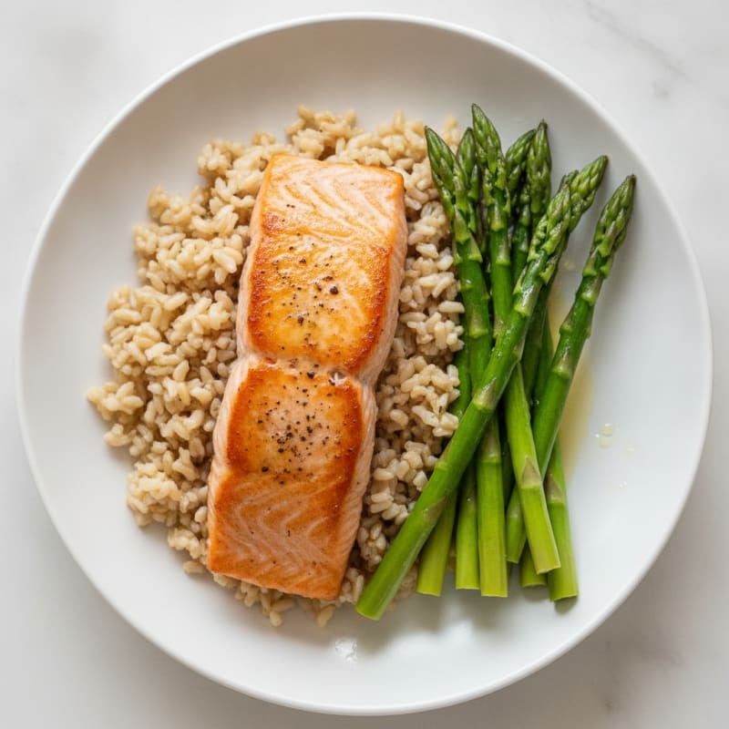 Seared Salmon with Steamed Asparagus and Brown Rice