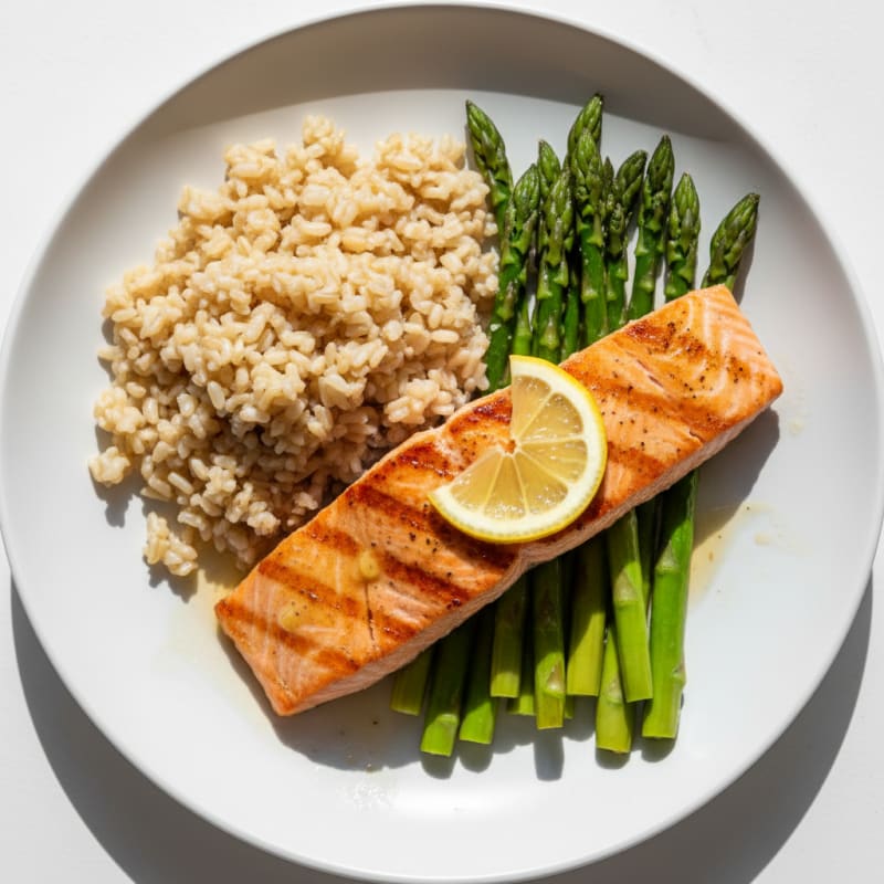 Seared Salmon Fillet with Steamed Asparagus and Brown Rice