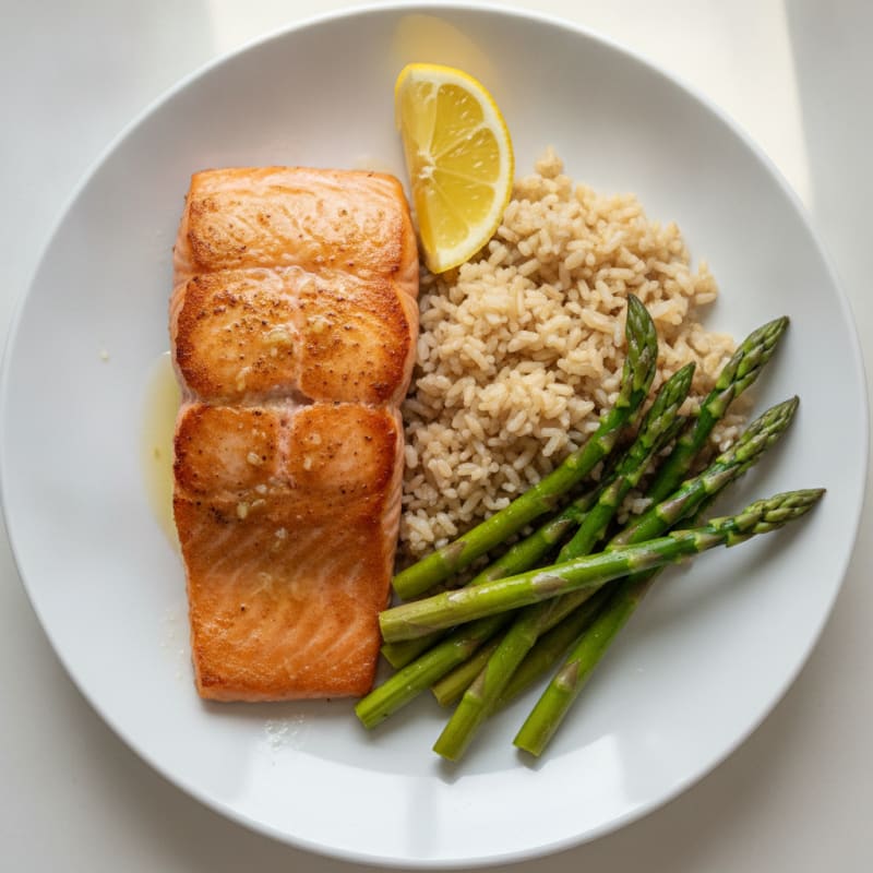 Seared Salmon with Steamed Asparagus and Brown Rice