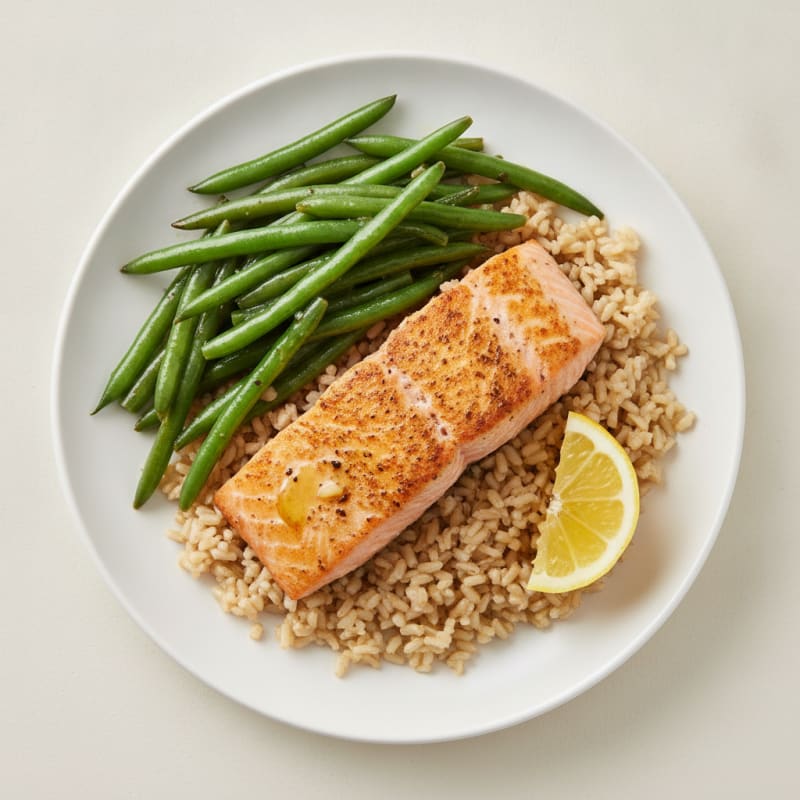 Seared Salmon with Steamed Green Beans and Brown Rice
