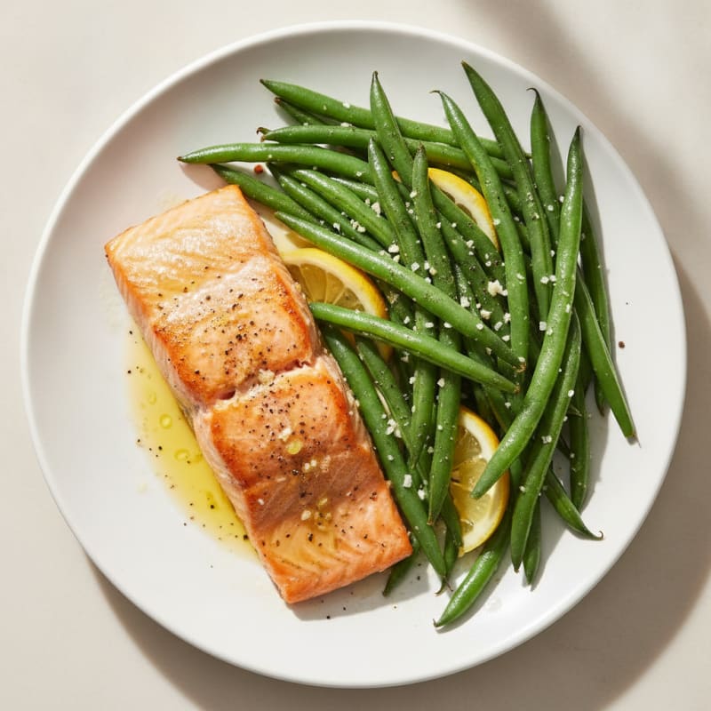 Baked Salmon with Garlic Green Beans