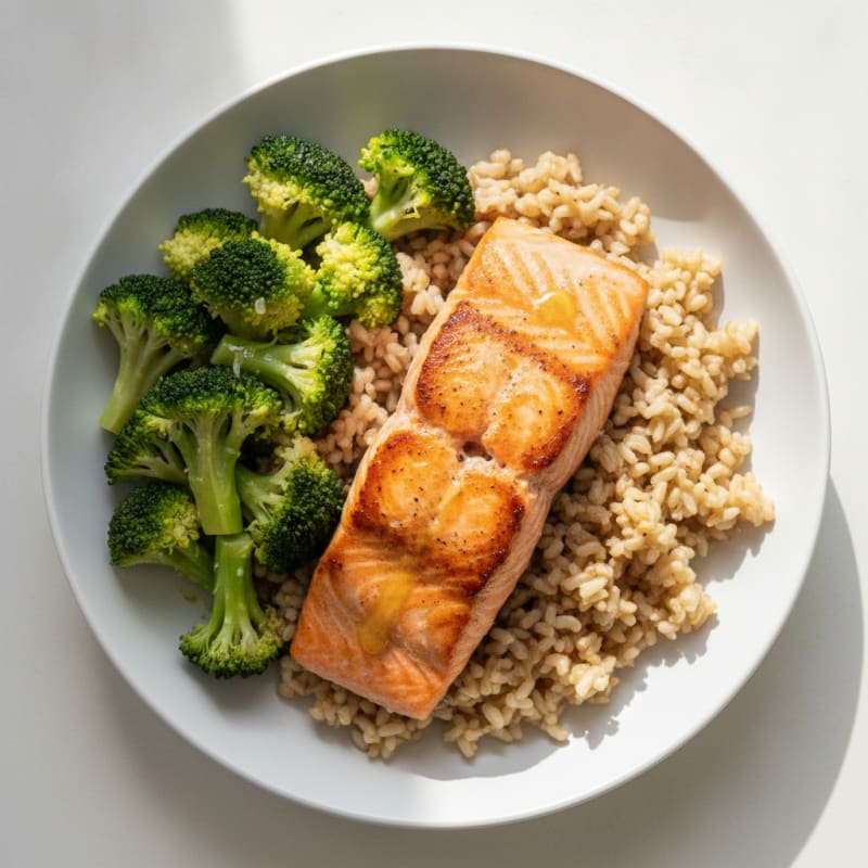 Seared Salmon with Steamed Broccoli and Brown Rice