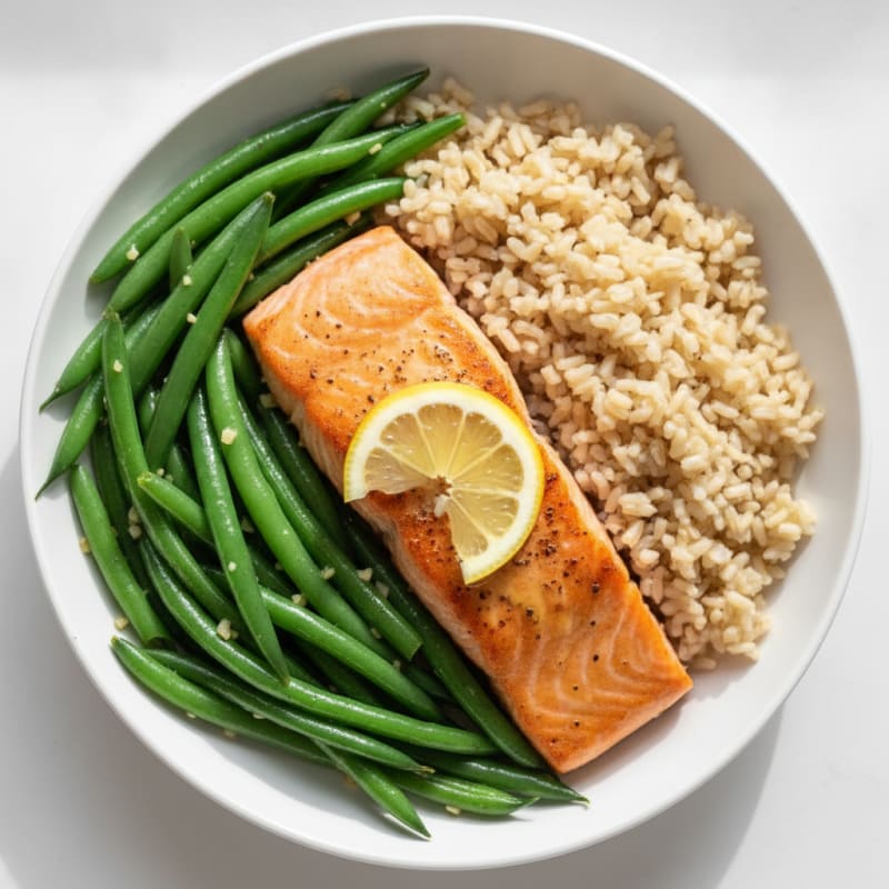 Seared Salmon Fillet with Garlic Green Beans and Brown Rice