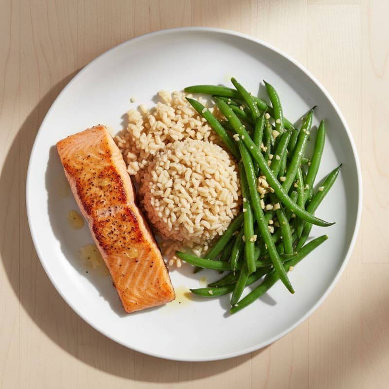 Seared Salmon Fillet with Garlic Green Beans and Brown Rice