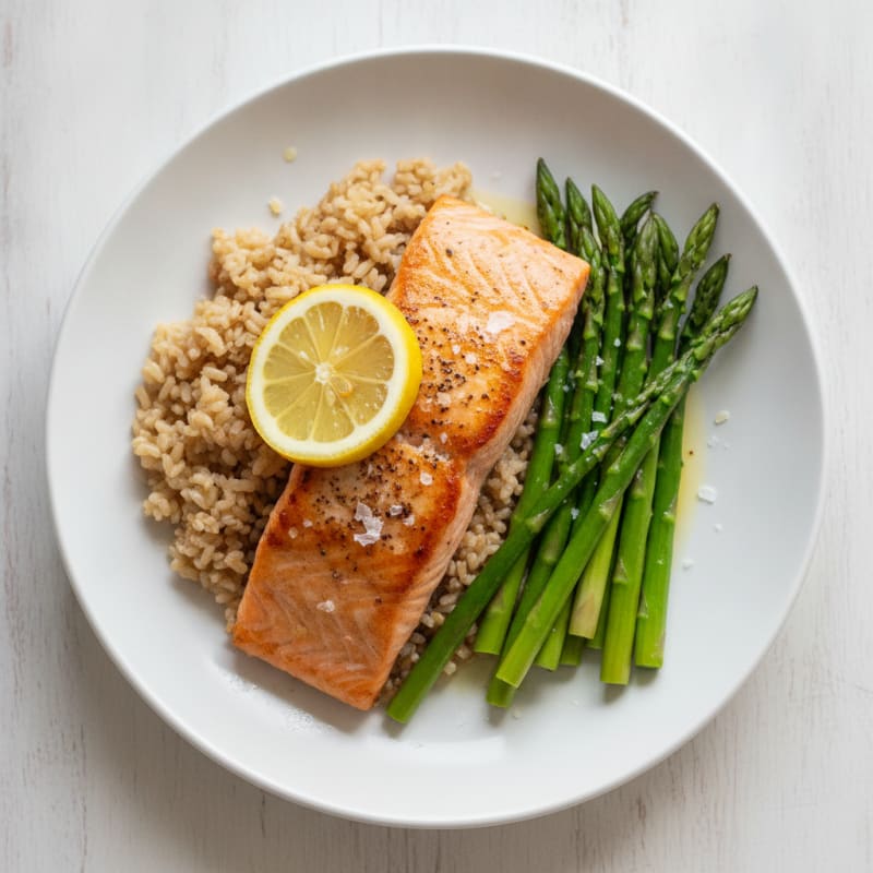 Seared Salmon Fillet with Steamed Asparagus and Brown Rice