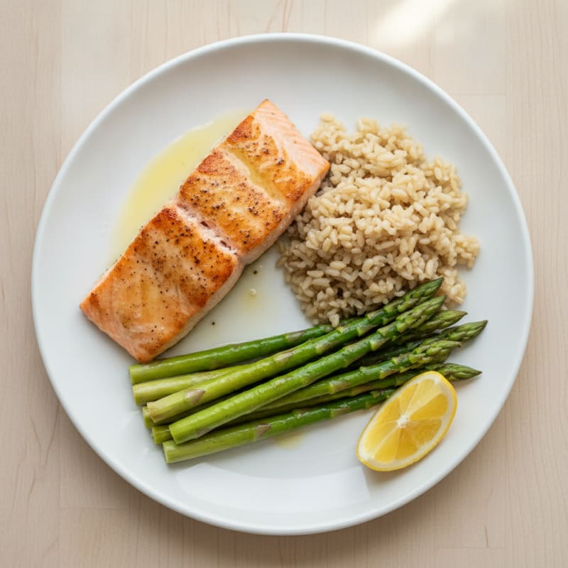 Seared Salmon Fillet with Steamed Asparagus and Brown Rice