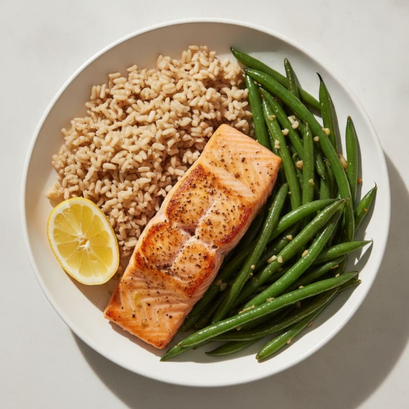 Seared Salmon Fillet with Garlic Green Beans and Brown Rice