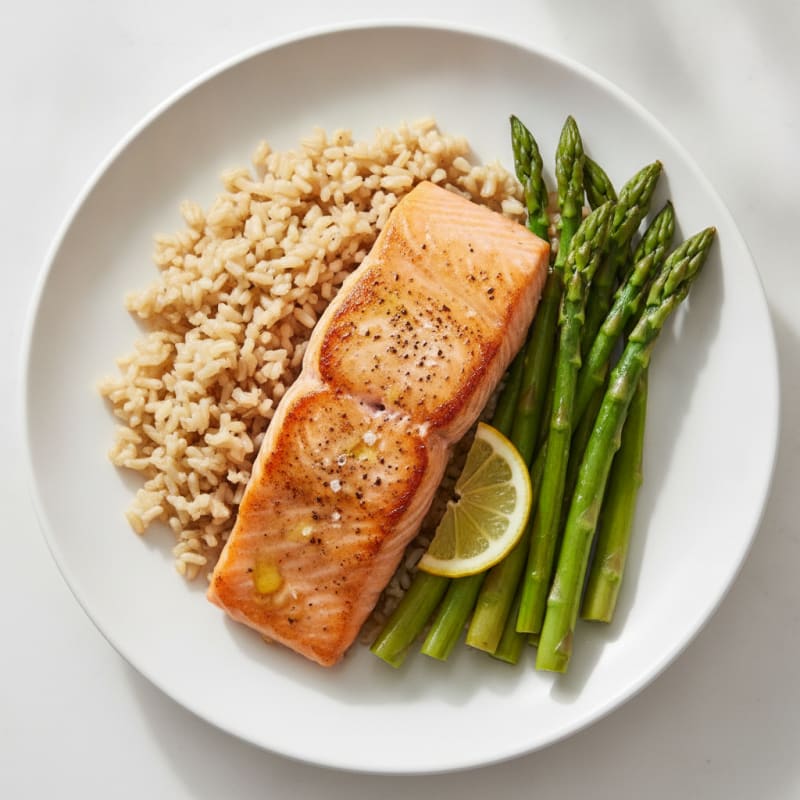 Seared Salmon Fillet with Steamed Asparagus and Brown Rice