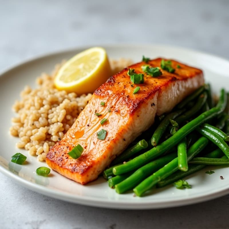 Seared Salmon with Steamed Green Beans and Brown Rice