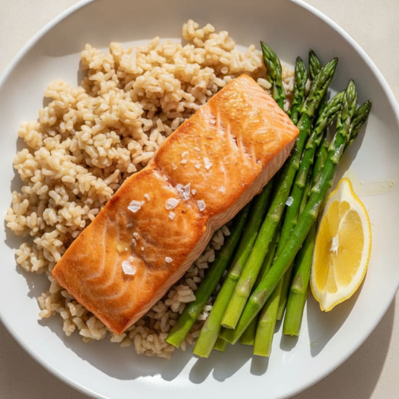 Seared Salmon with Steamed Asparagus and Brown Rice