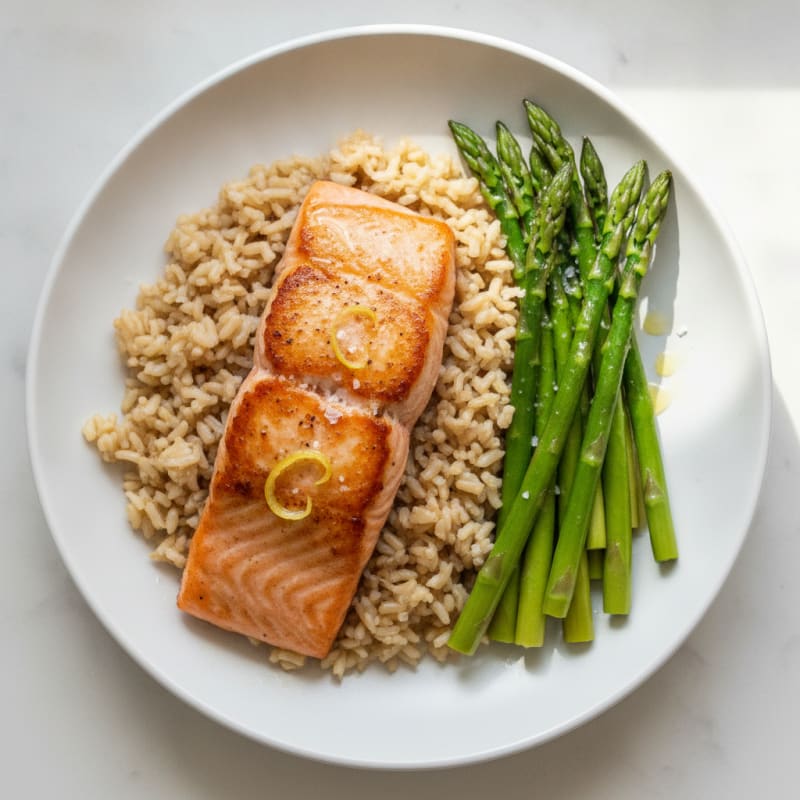 Seared Salmon Fillet with Steamed Asparagus and Brown Rice
