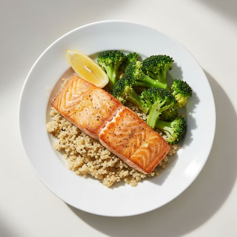 Seared Salmon with Steamed Broccoli and Quinoa