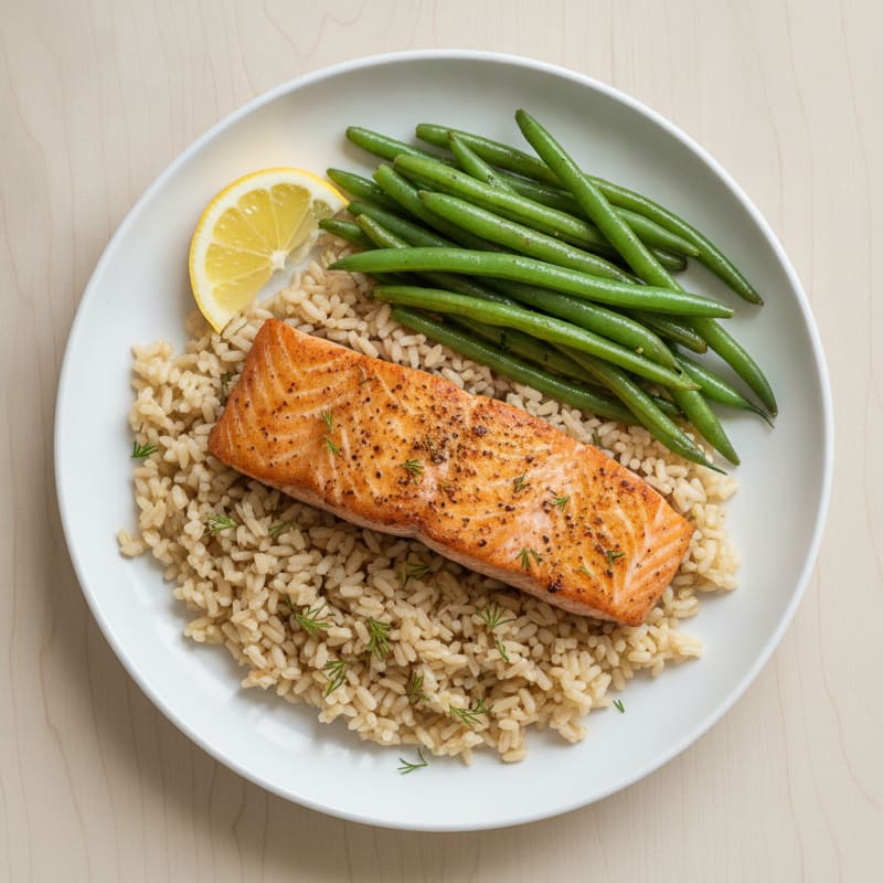 Seared Salmon with Steamed Green Beans and Brown Rice