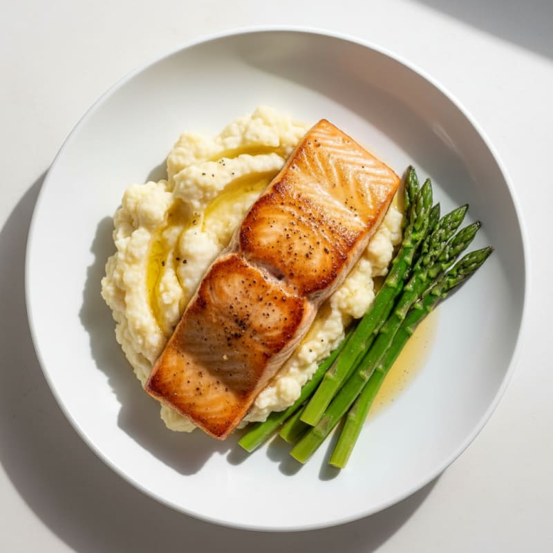 Seared Salmon with Steamed Asparagus and Garlic Mashed Cauliflower