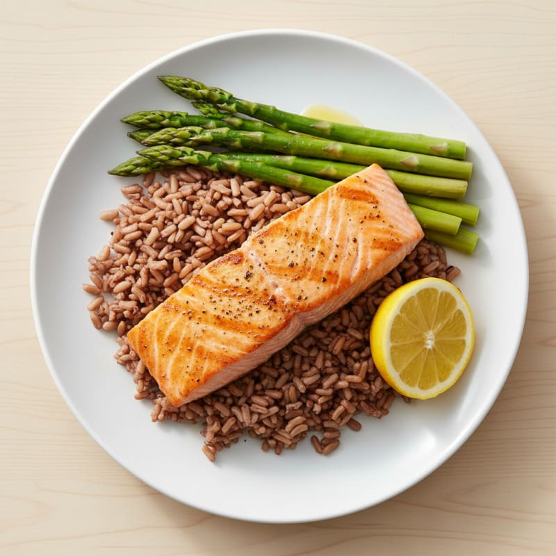 Seared Salmon with Steamed Asparagus and Brown Rice
