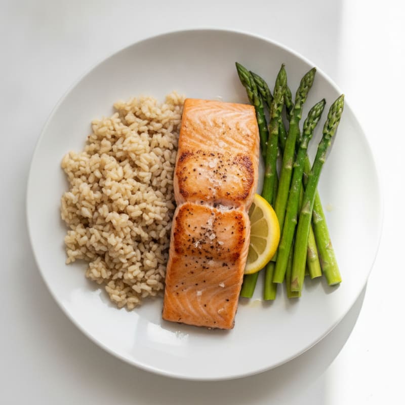 Seared Salmon Fillet with Steamed Asparagus and Brown Rice