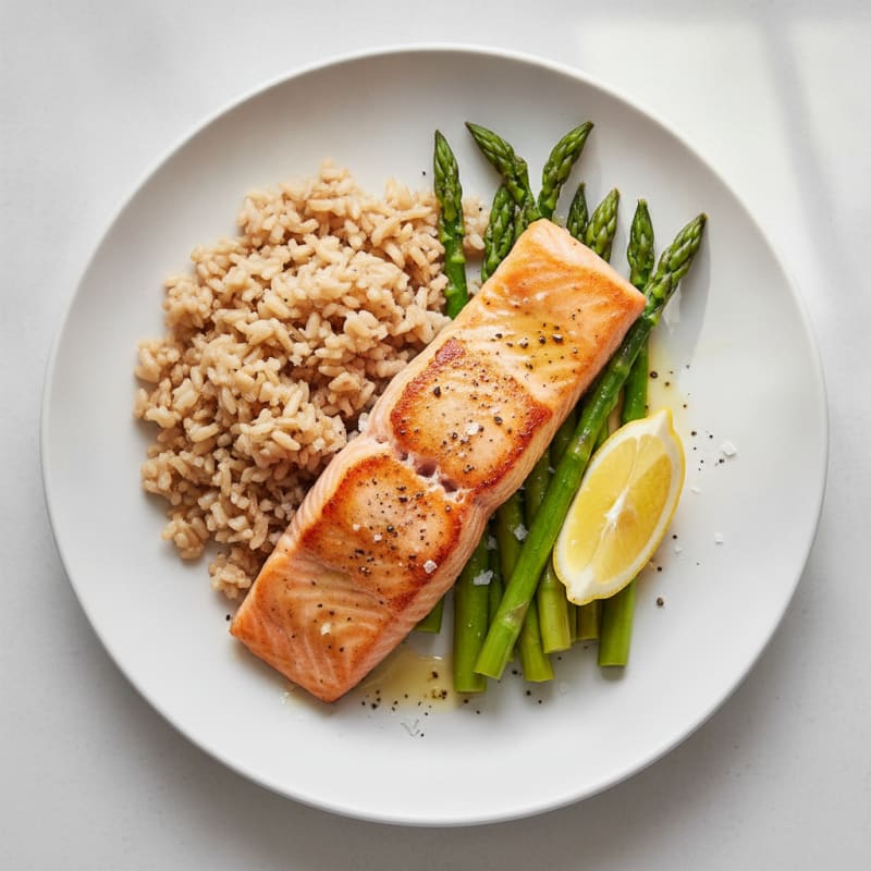 Seared Salmon Fillet with Steamed Asparagus and Brown Rice