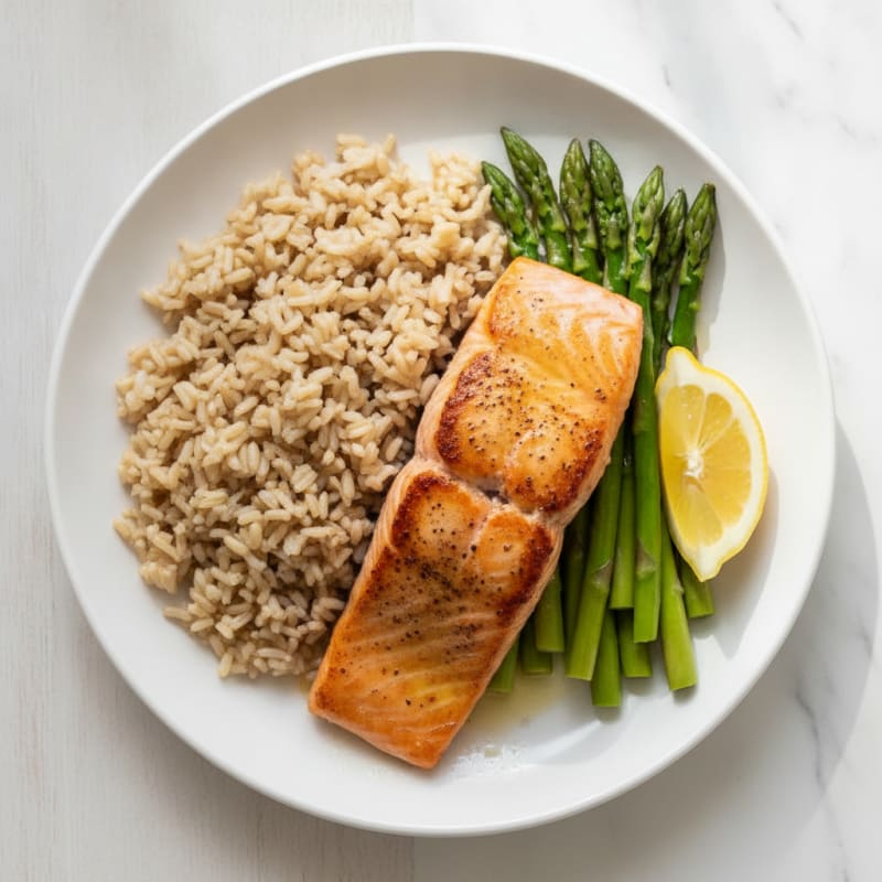 Seared Salmon Fillet with Steamed Asparagus and Brown Rice