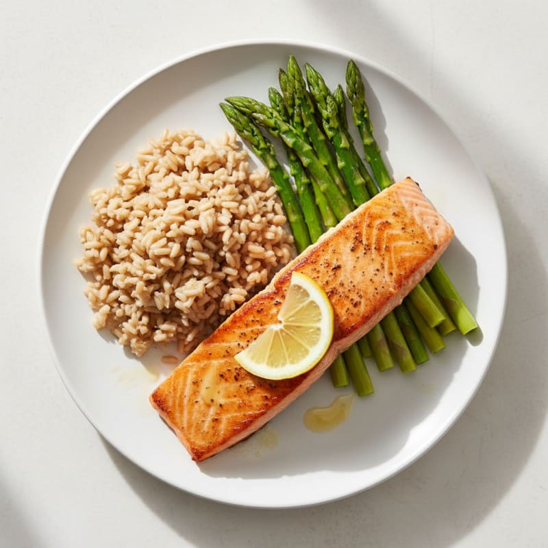 Seared Salmon Filet with Steamed Asparagus and Brown Rice
