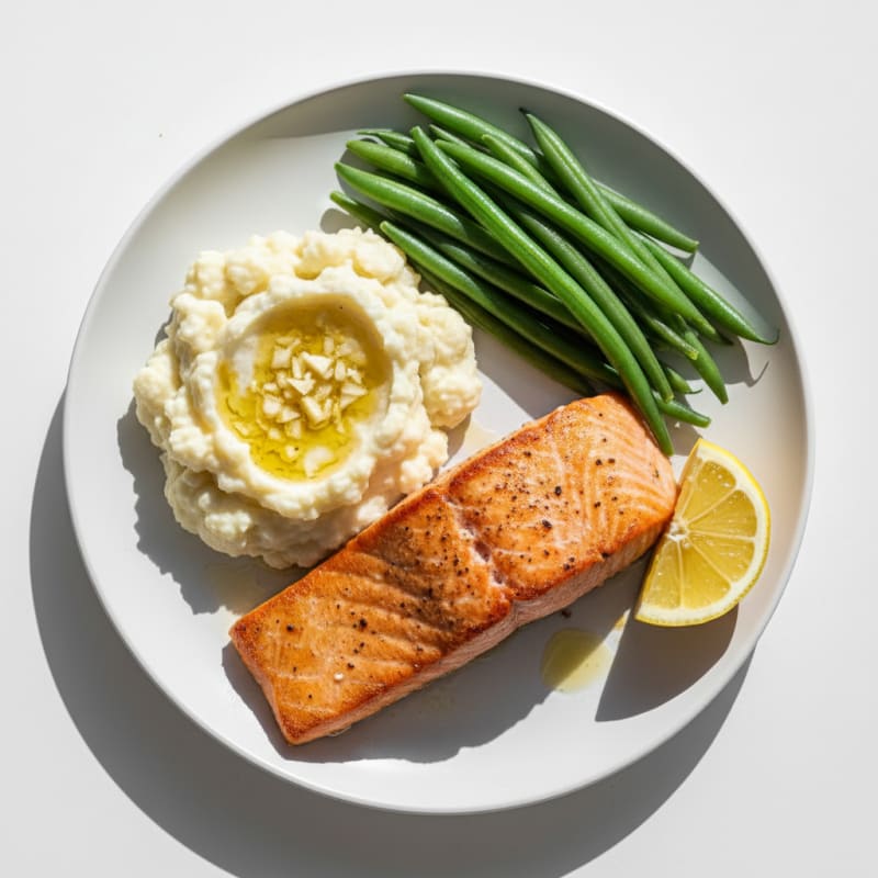 Seared Salmon with Steamed Green Beans and Garlic Mashed Cauliflower