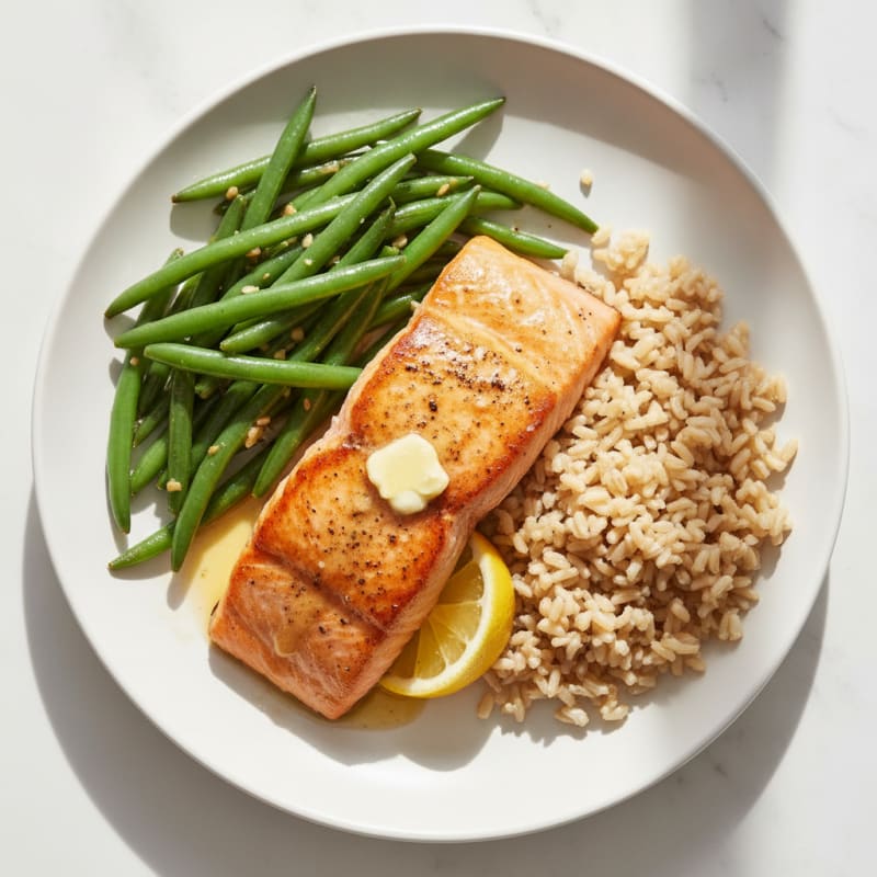 Seared Salmon Fillet with Garlic Green Beans and Brown Rice