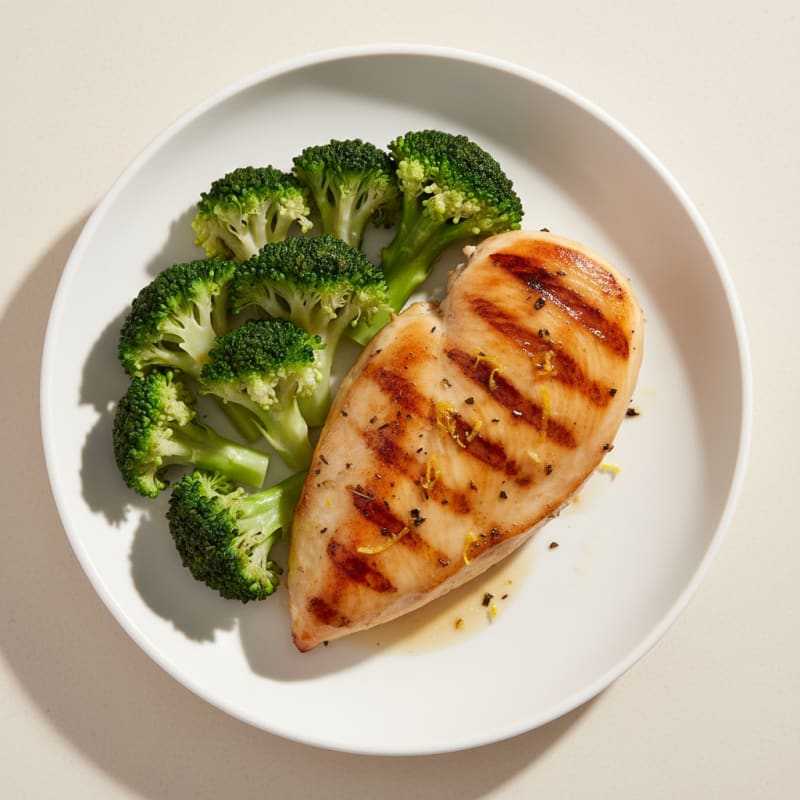 Grilled Chicken Breast with Steamed Broccoli