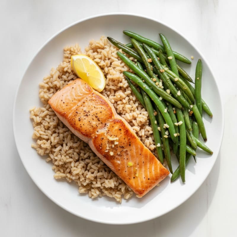 Seared Salmon Fillet with Garlic Green Beans and Brown Rice