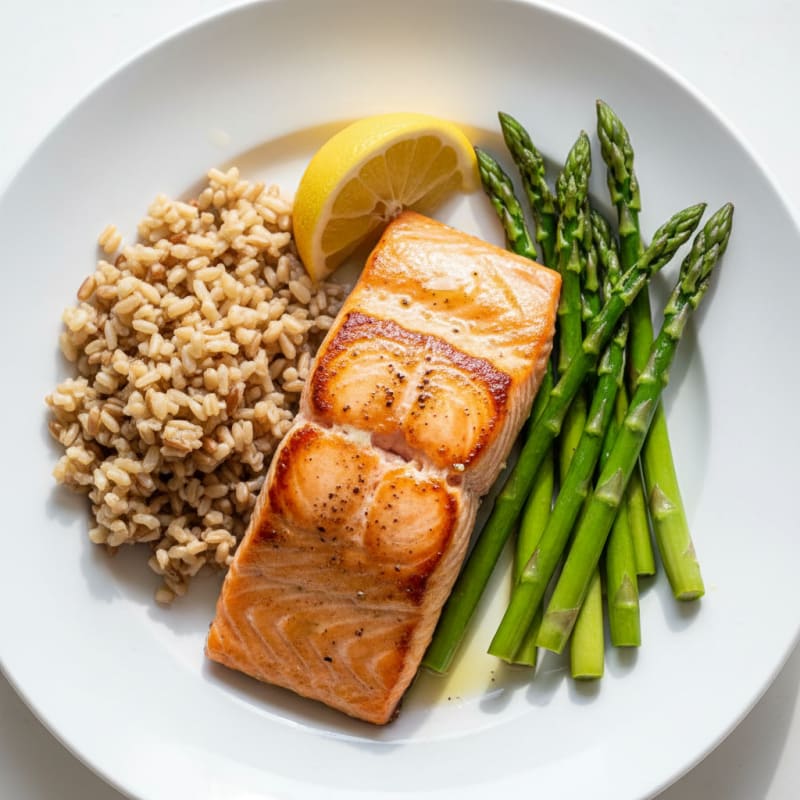 Seared Salmon Fillet with Steamed Asparagus and Brown Rice