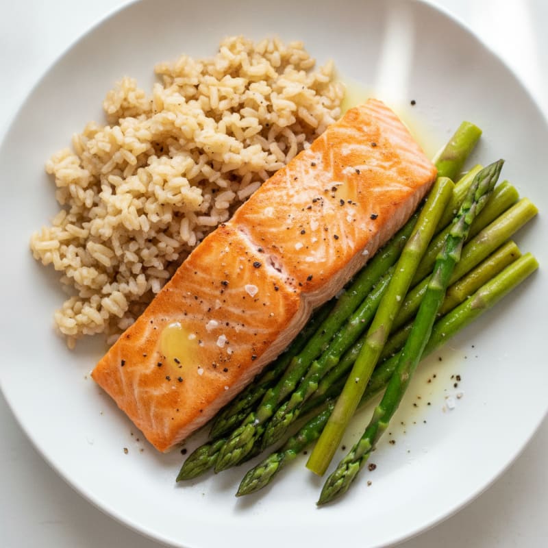 Seared Salmon with Steamed Asparagus and Brown Rice
