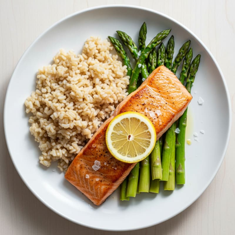 Seared Salmon Fillet with Steamed Asparagus and Brown Rice