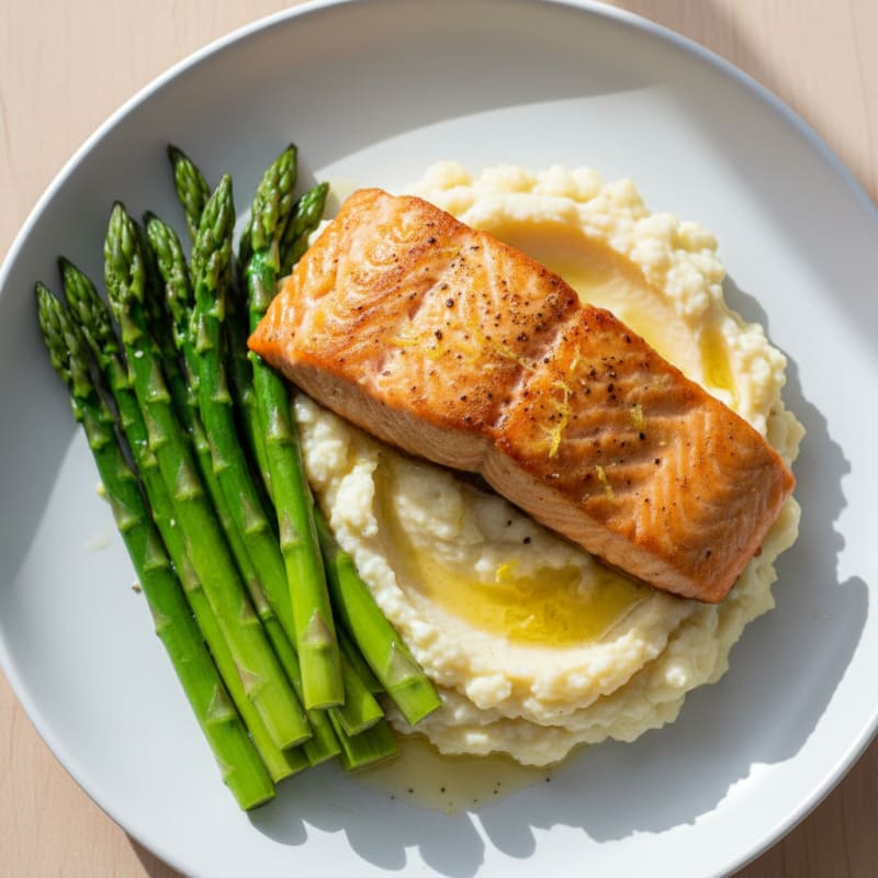 Seared Salmon with Steamed Asparagus and Garlic Cauliflower Mash