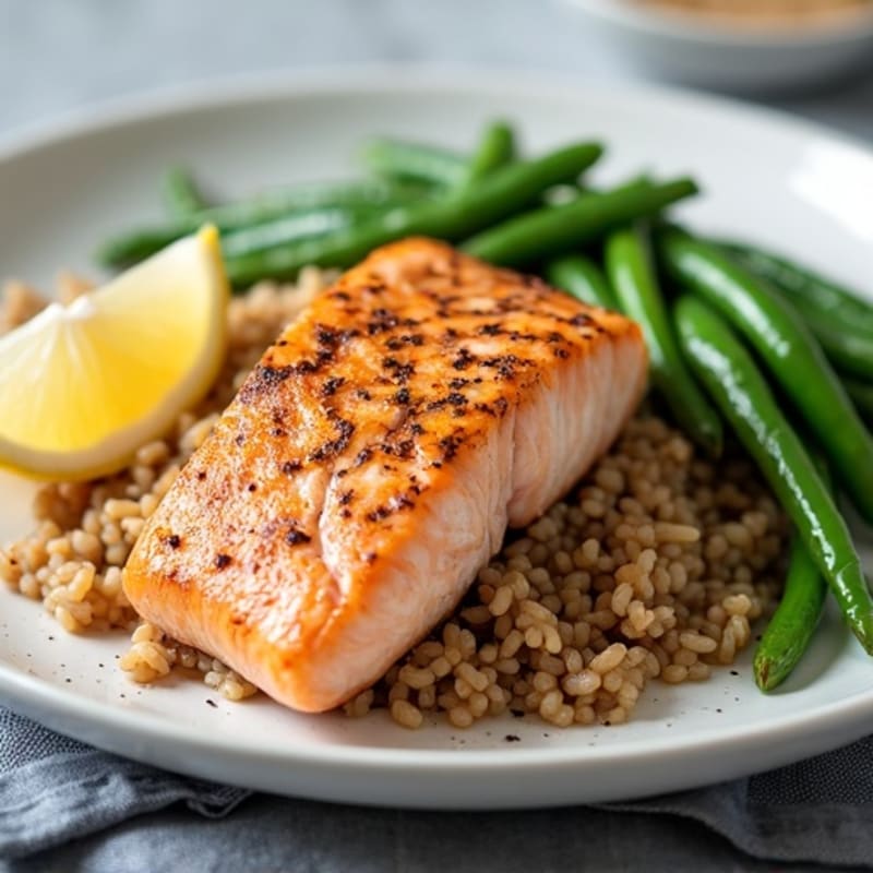 Seared Salmon with Steamed Green Beans and Brown Rice