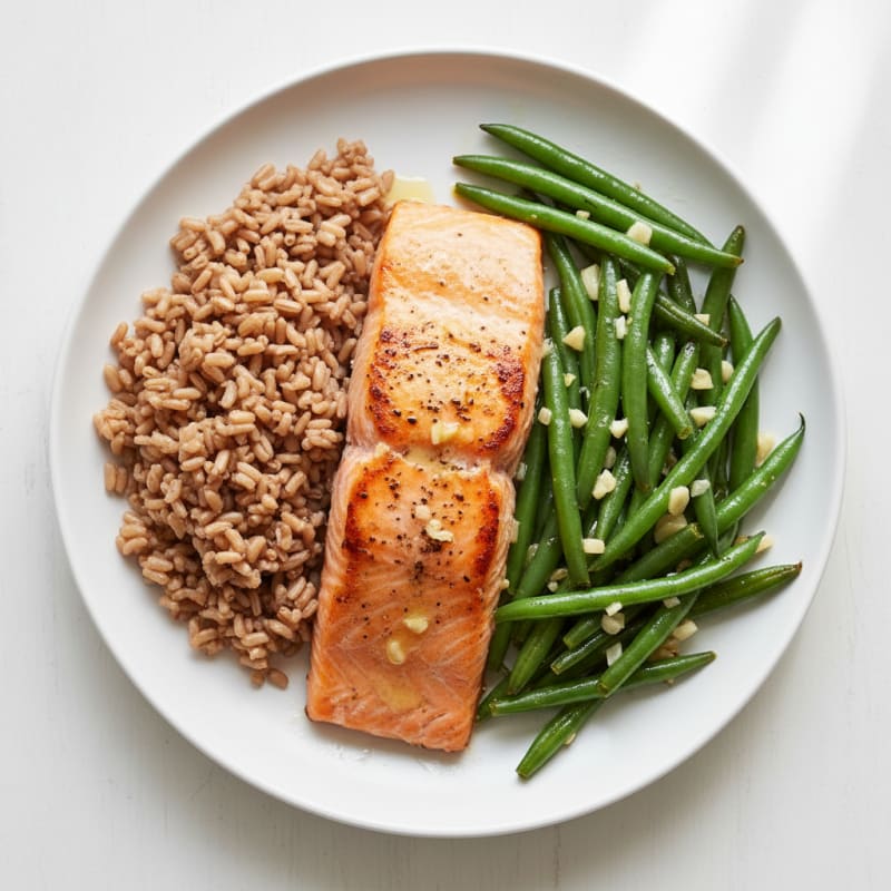 Baked Salmon Fillet with Garlic Green Beans and Brown Rice