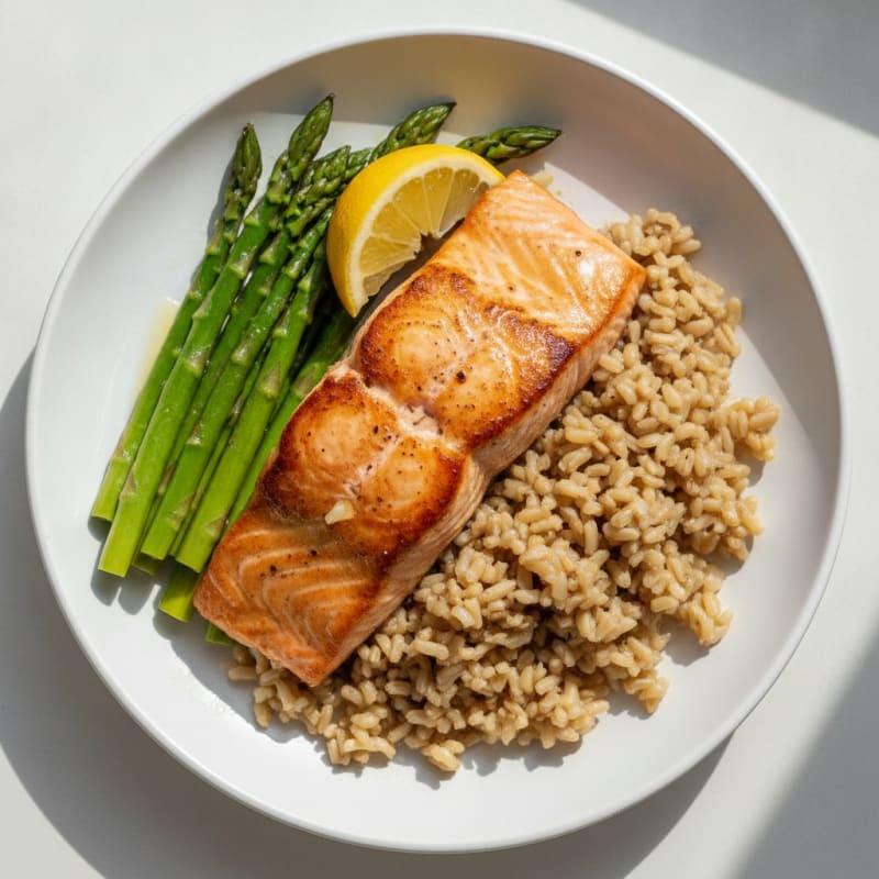 Seared Salmon with Steamed Asparagus and Brown Rice