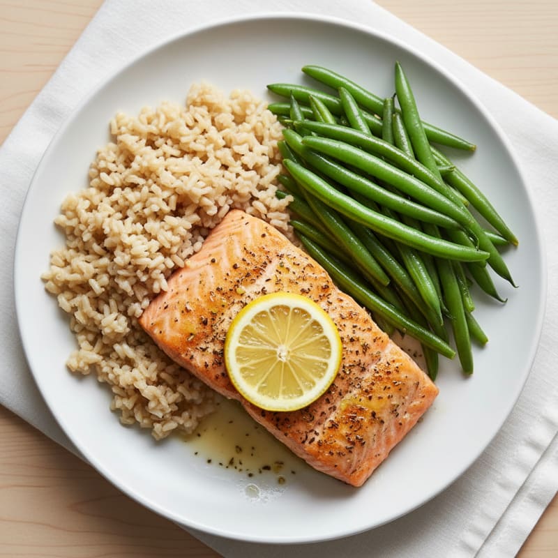 Baked Salmon with Steamed Green Beans and Brown Rice