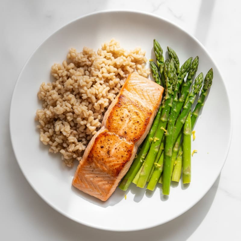 Seared Salmon Fillet with Steamed Asparagus and Brown Rice