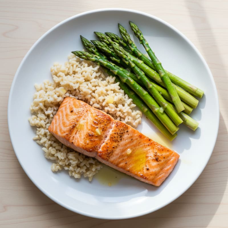 Seared Salmon Fillet with Steamed Asparagus and Brown Rice