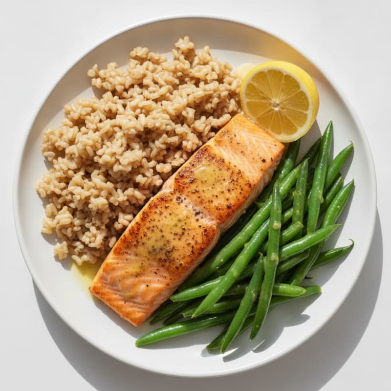 Seared Salmon with Steamed Green Beans and Brown Rice