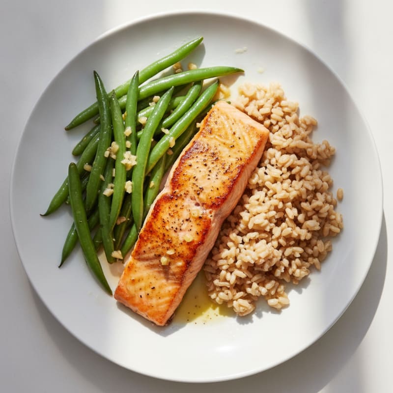 Seared Salmon Fillet with Garlic Green Beans and Brown Rice