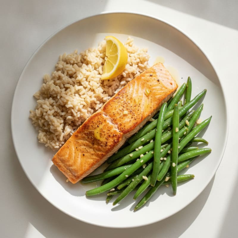 Seared Salmon Fillet with Garlic Green Beans and Brown Rice