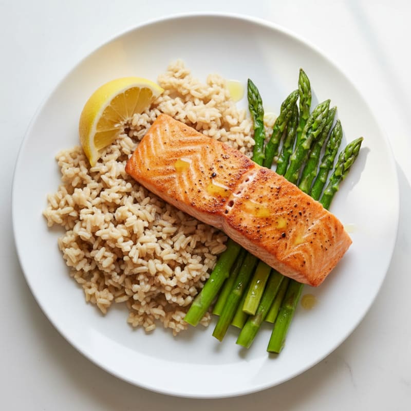 Seared Salmon Filet with Steamed Asparagus and Brown Rice