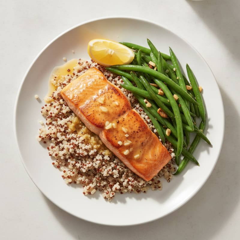 Seared Salmon Fillet with Quinoa and Garlic Green Beans