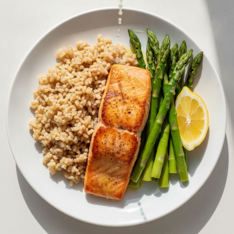Seared Salmon with Steamed Asparagus and Brown Rice