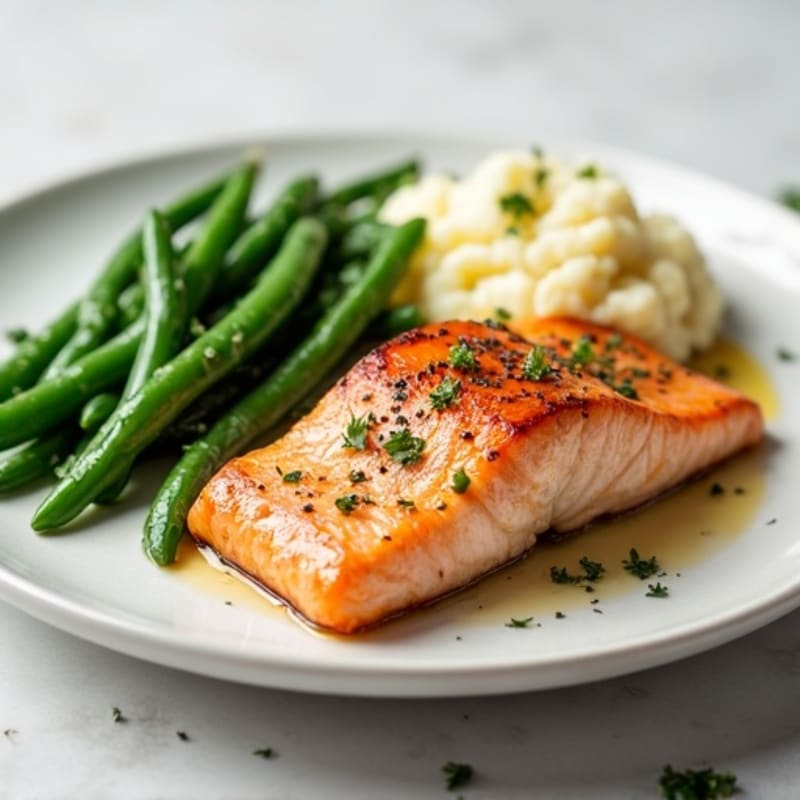 Seared Salmon with Garlic Green Beans and Mashed Cauliflower