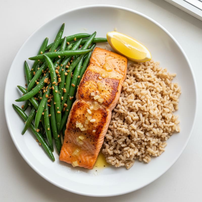 Seared Salmon Fillet with Garlic Green Beans and Brown Rice