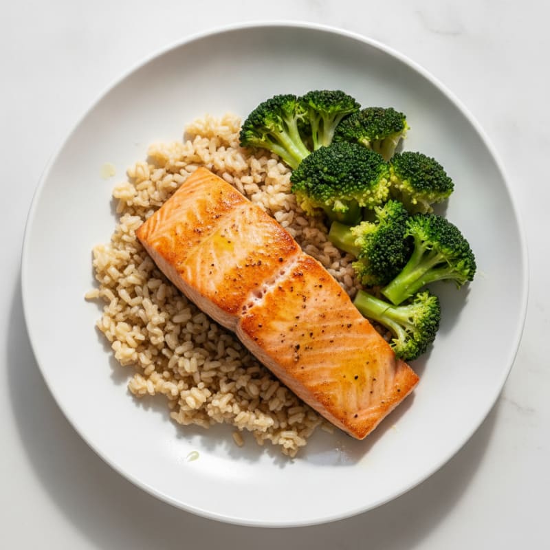 Seared Salmon with Steamed Broccoli and Brown Rice