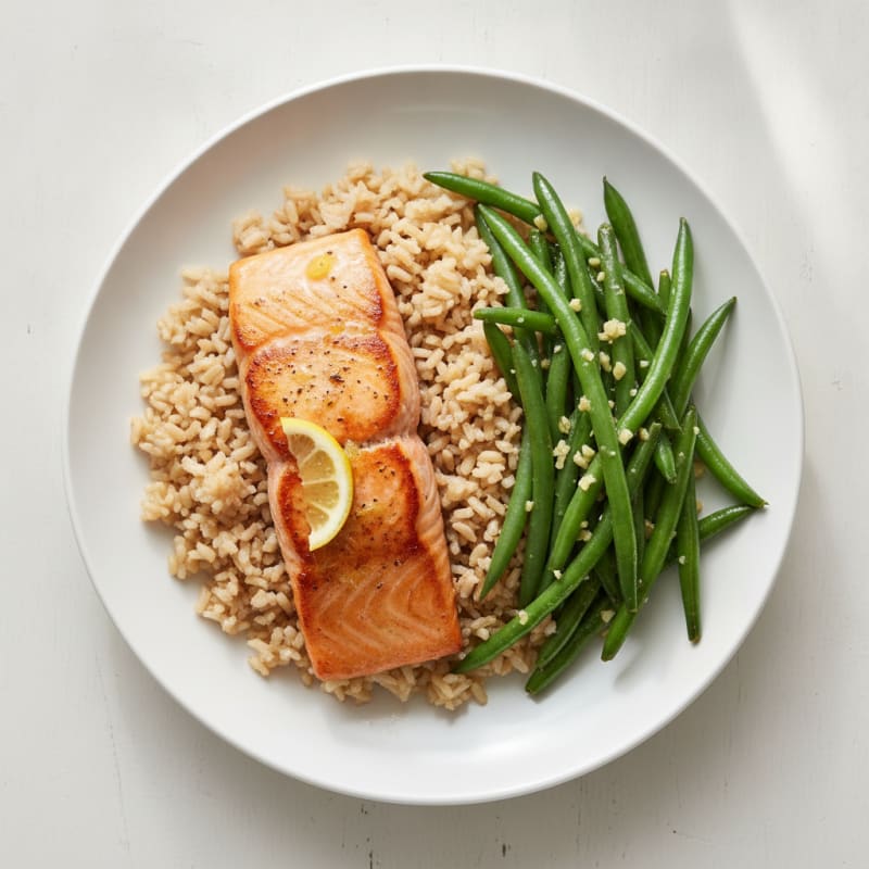 Seared Salmon Fillet with Garlic Green Beans and Brown Rice